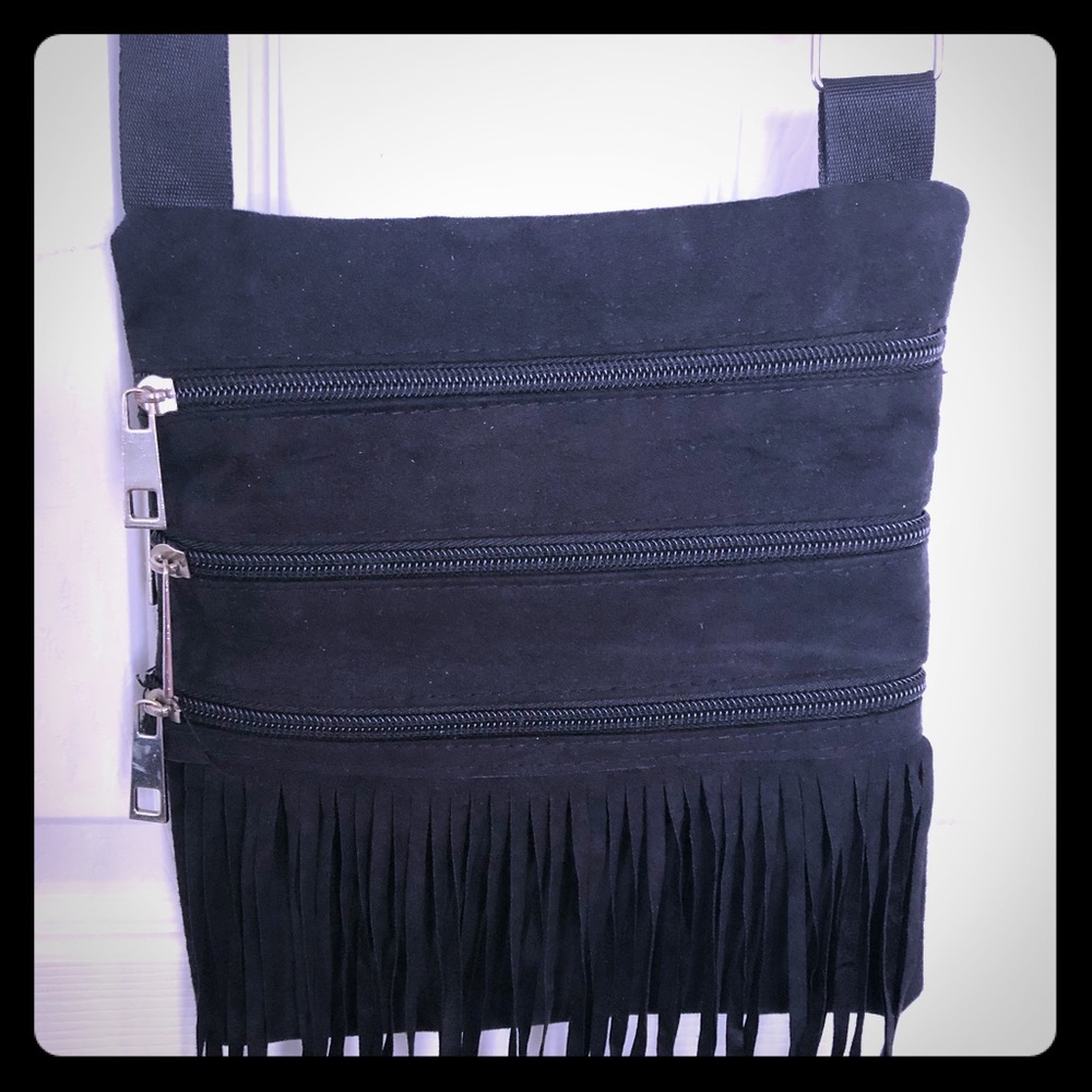 Cross body zippered purse